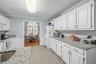 4609 Hunters Ct, Gainesville, GA 30507 - Photo 13