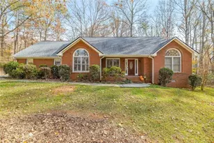 4609 Hunters Ct, Gainesville, GA 30507 - Photo 1