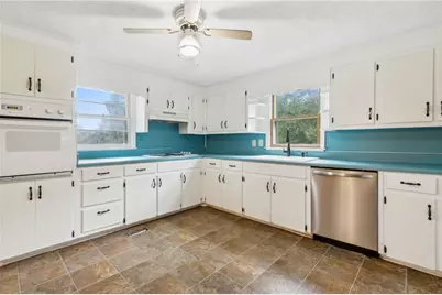 81 Russell Road, Lawrenceville, GA 30043 - Photo 13