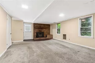 81 Russell Rd, Lawrenceville, GA 30043 - Photo 17