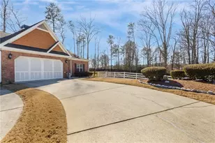 2635 Rosehill Cir, Lithia Springs, GA 30122 - Photo 33