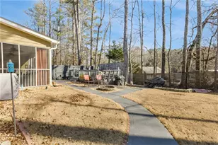 2635 Rosehill Cir, Lithia Springs, GA 30122 - Photo 31