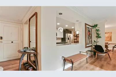 2637 Peachtree Road NE #207, Atlanta, GA 30305 - Photo 11