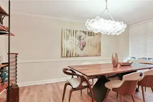 2637 Peachtree Rd NE, Atlanta, GA 30305 - Photo 17