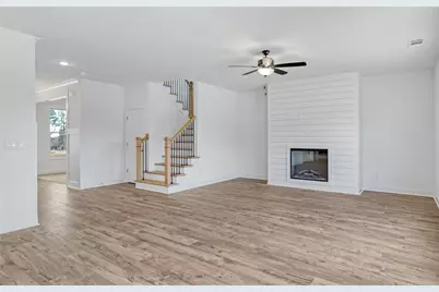 942 Homepark Circle, Buford, GA 30518 - Photo 13