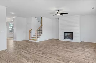 942 Homepark Circle, Buford, GA 30518 - Photo 13