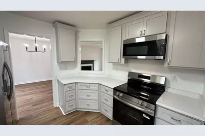 9711 Squirrel Wood Run, Douglasville, GA 30135 - Photo 13