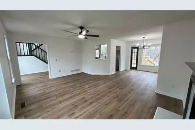 9711 Squirrel Wood Run, Douglasville, GA 30135 - Photo 9