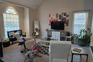 8980 Stonelake Ct, Roswell, GA 30076 - Photo 3