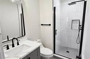 2442 Lynn Iris Dr, Decatur, GA 30032 - Photo 9
