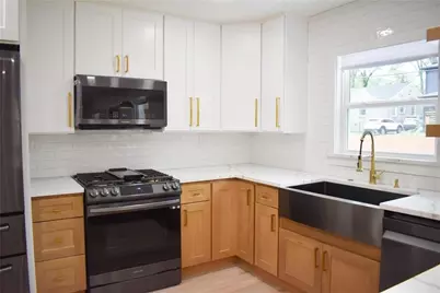 2442 Lynn Iris Drive, Decatur, GA 30032 - Photo 7