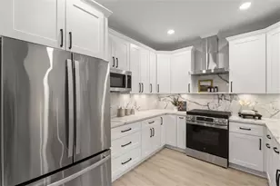 1201 Club Walk Dr NE, Brookhaven, GA 30319 - Photo 13