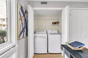 3221 Clairmont N NE, Brookhaven, GA 30329 - Photo 5