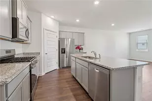 1729 Limousin Wy, Stockbridge, GA 30281 - Photo 9