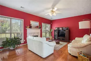 252 Essex Pl, Ellenwood, GA 30294 - Photo 9