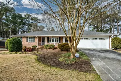 2057 Lavista Circle, Tucker, GA 30084 - Photo 7