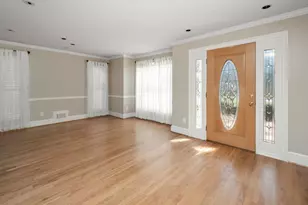 105 Oak Ridge Dr, Sharpsburg, GA 30277 - Photo 3