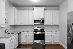 4142 Woodland Park Dr SW, Atlanta, GA 30331 - Photo 7