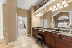 6380 Lake Oak Landing, Cumming, GA 30040 - Photo 25