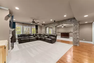 6380 Lake Oak Landing, Cumming, GA 30040 - Photo 39