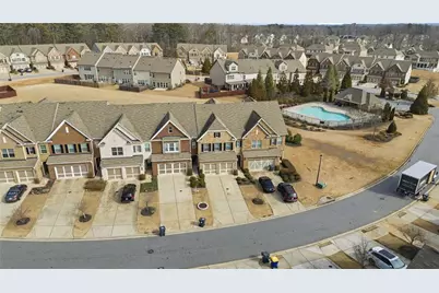 1210 Hampton Oaks Drive, Alpharetta, GA 30004 - Photo 5