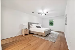 2745 Saxon Dr, Duluth, GA 30096 - Photo 19