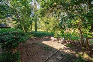 5490 Chemin De Vie, Atlanta, GA 30342 - Photo 31