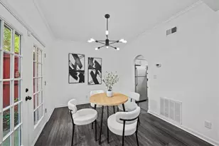 5490 Chemin De Vie, Atlanta, GA 30342 - Photo 13