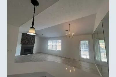 3025 Lake Park Trail, Acworth, GA 30101 - Photo 5