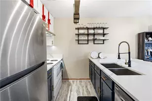 6710 Gallant Ct SE, Mableton, GA 30126 - Photo 5