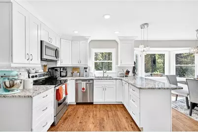 10905 Shallowford Road, Roswell, GA 30075 - Photo 5