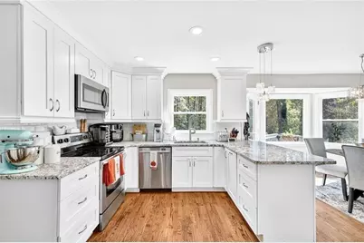 10905 Shallowford Road, Roswell, GA 30075 - Photo 5