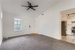 1025 Lakeside Cir, Covington, GA 30016 - Photo 7