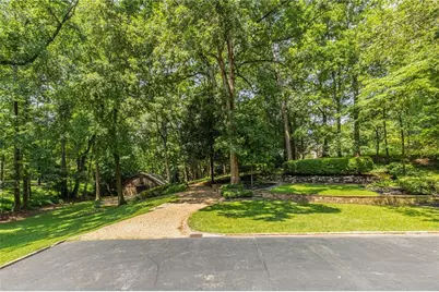 737 W Conway Drive NW, Atlanta, GA 30327 - Photo 55