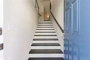 1049 Caruso Dr, Buford, GA 30518 - Photo 3