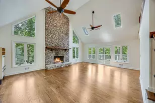 537 Chestatee View Dr, Dawsonville, GA 30534 - Photo 9