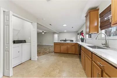 1593 Bubbling Creek Road NE, Brookhaven, GA 30319 - Photo 7