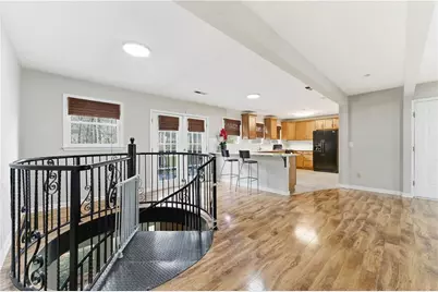 1593 Bubbling Creek Road NE, Brookhaven, GA 30319 - Photo 5