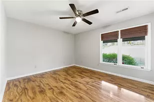 1593 Bubbling Creek Rd NE, Brookhaven, GA 30319 - Photo 9