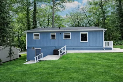 2190 Swallow Circle SE, Atlanta, GA 30315 - Photo 13