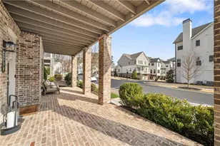 2200 Cortland Rd, Milton, GA 30009 - Photo 3