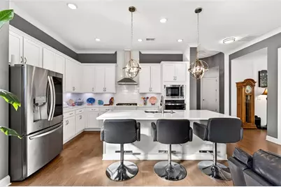 6869 River Rock Drive, Flowery Branch, GA 30542 - Photo 7