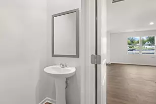 5978 Skylar Dr, Atlanta, GA 30336 - Photo 15