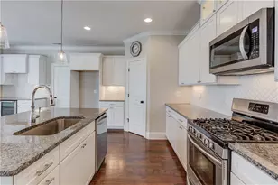 4000 Riversong Dr, Suwanee, GA 30024 - Photo 17