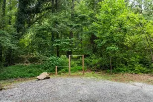 5974 Skylar Dr, Atlanta, GA 30336 - Photo 35