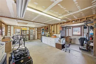 297 Allen Ct SW, Lilburn, GA 30047 - Photo 39