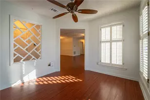 311 Hollyfax Circle, Atlanta, GA 30328 - Photo 3