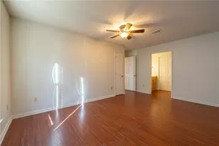 311 Hollyfax Circle, Atlanta, GA 30328 - Photo 21