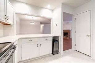 311 Hollyfax Circle, Atlanta, GA 30328 - Photo 13