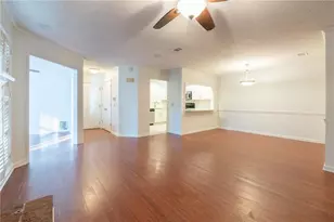 311 Hollyfax Circle, Atlanta, GA 30328 - Photo 7